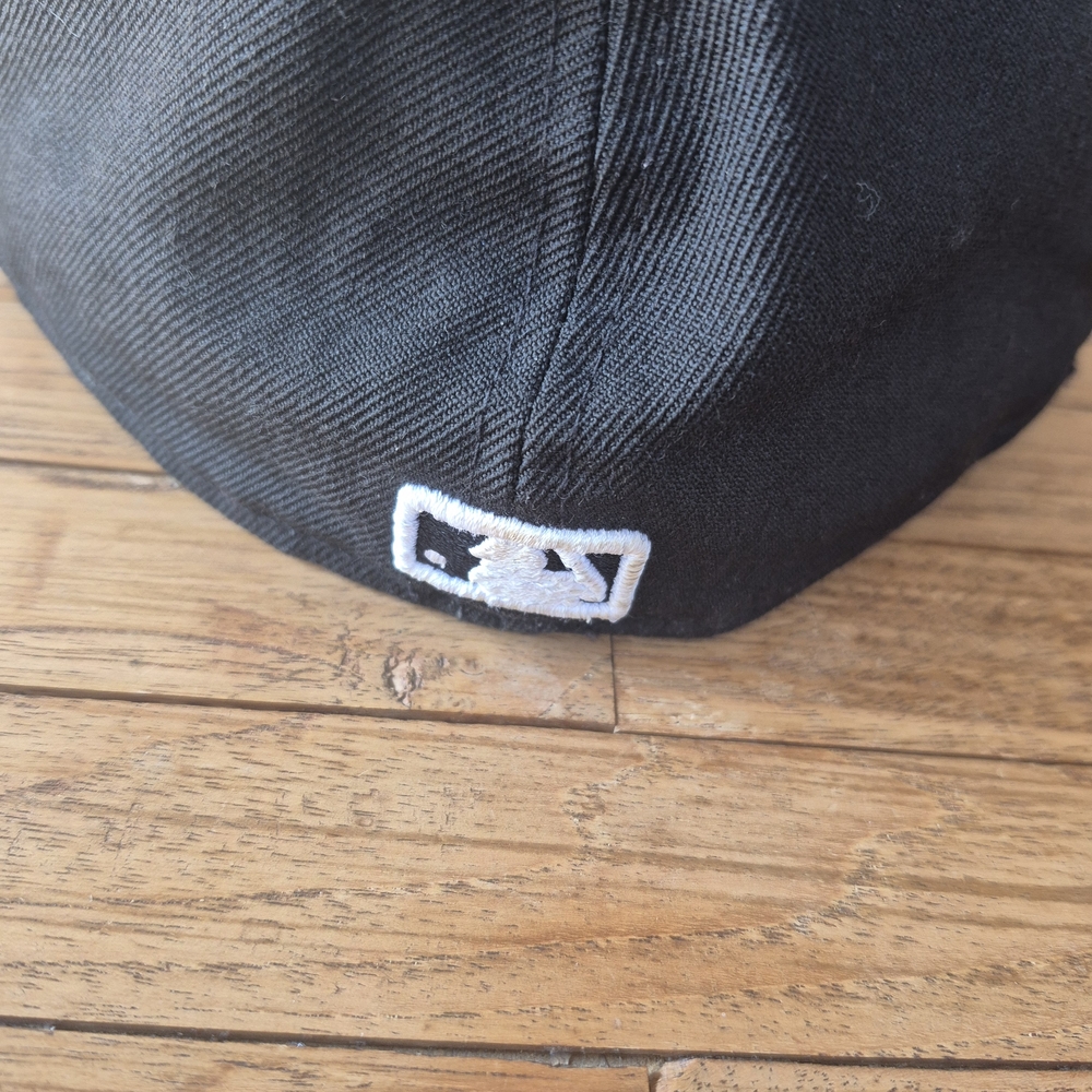 NYC New York Vintage Distressed Hat - Large (NWOT) - Picture 3 of 9